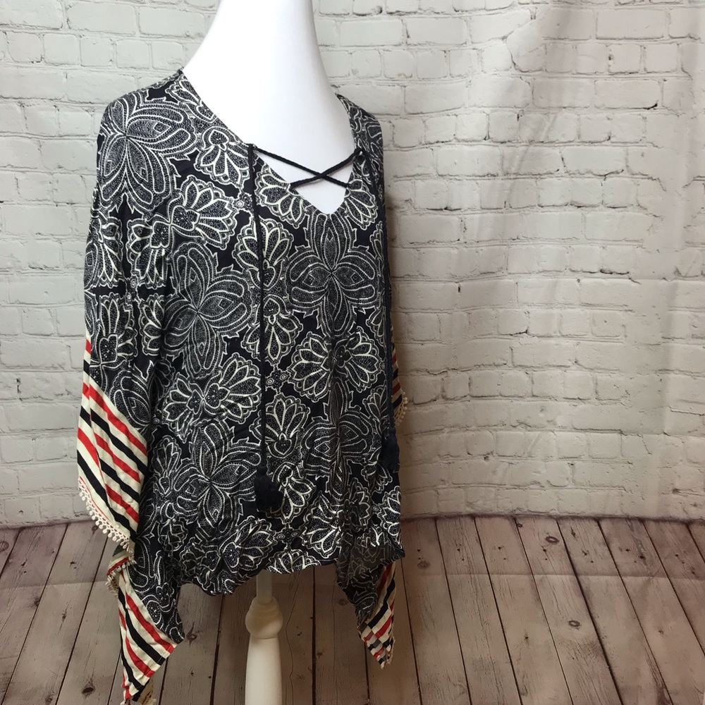 Democracy Artisan Crafted Boho Poncho style flowy